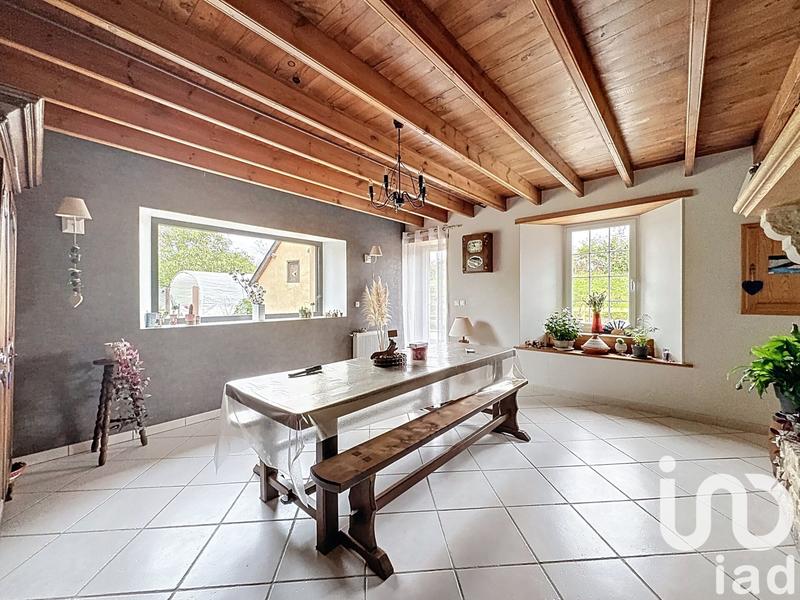 Maison - 152 m² - 7 pièces