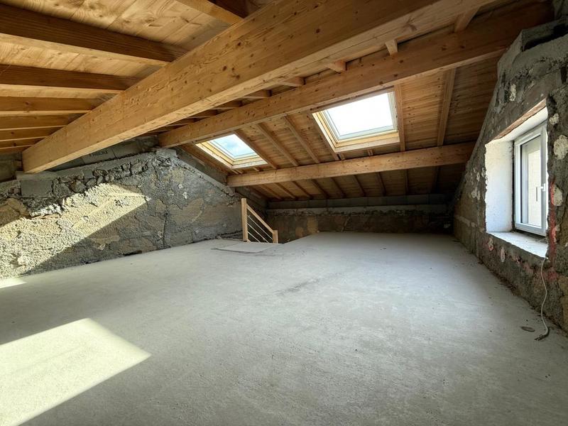 Duplex - 106 m² - 4 pièces