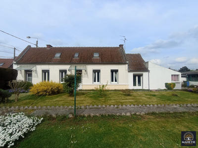 Maison - 105 m² - 5 pièces