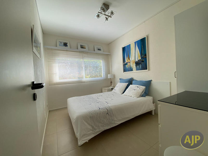 Maison - 176 m² - 5 pièces