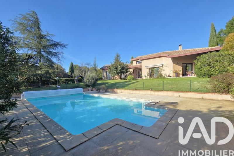 Maison - 176 m² - 6 pièces