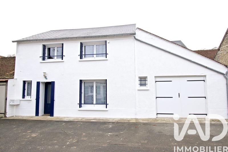 Maison - 98 m² - 5 pièces