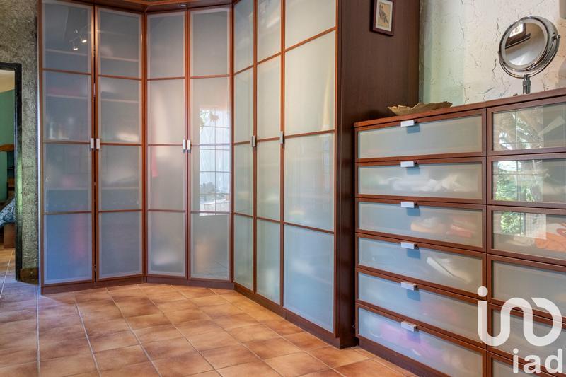 Maison - 370 m² - 8 pièces