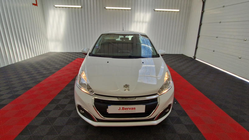 Peugeot 208 affaire Puretech 82 s&amp;amp;S Premium Pack