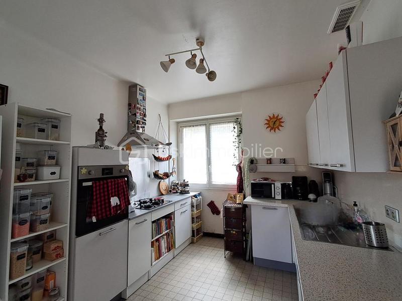 Maison traditionnelle - 140 m² - 6 pièces