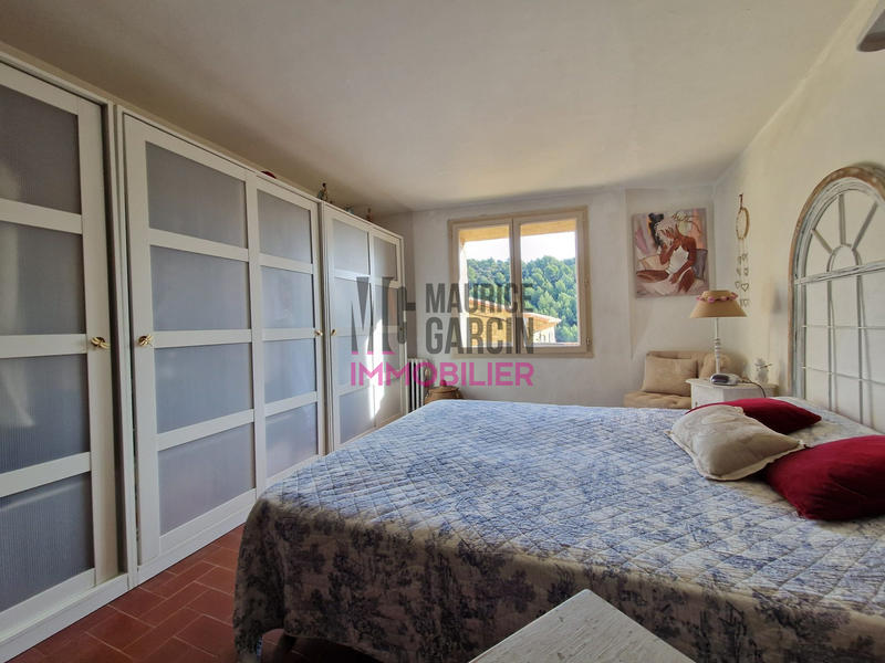 Maison - 122 m² - 5 pièces