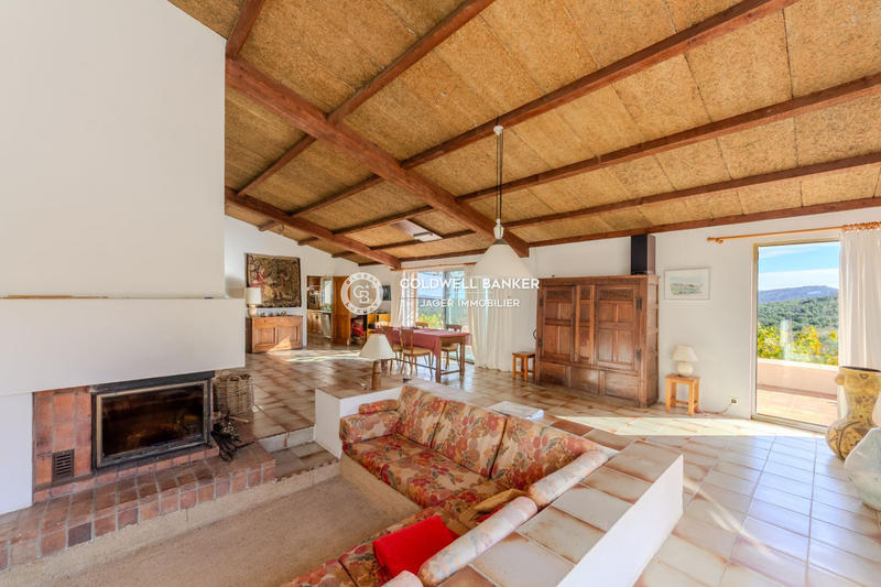 Villa - 450 m² - 14 pièces