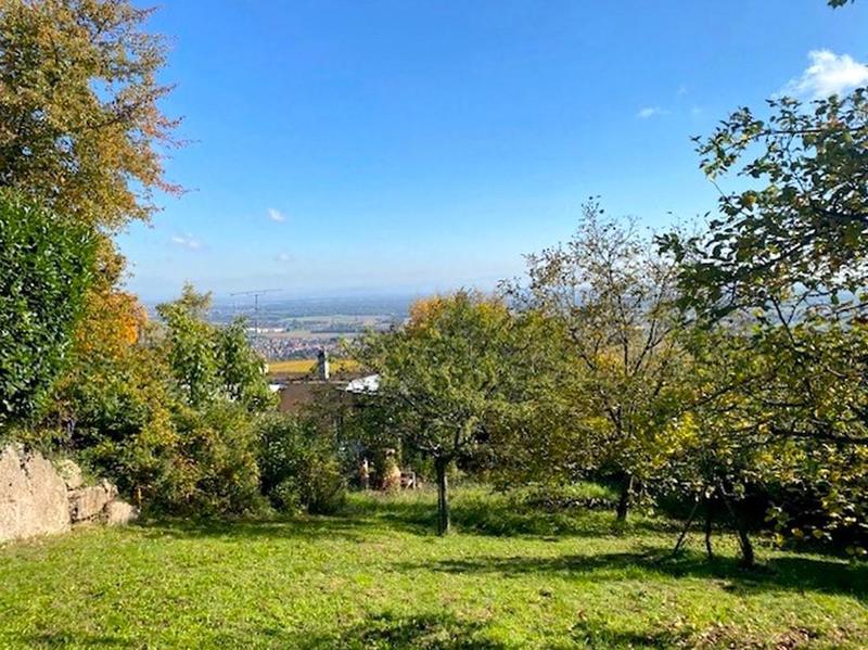 Maison - 1 867 m² - 6 pièces