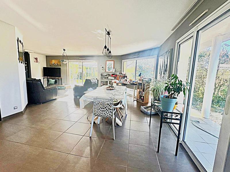 Maison contemporaine - 98 m² - 4 pièces