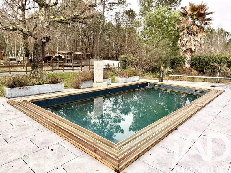 Maison - 150 m² - 5 pièces