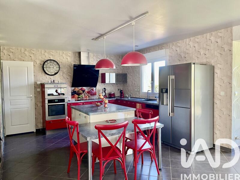 Maison - 132 m² - 7 pièces