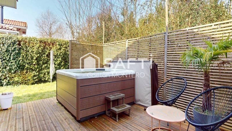 Maison - 104 m² - 4 pièces