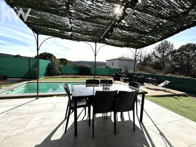 Maison - 102 m² - 5 pièces