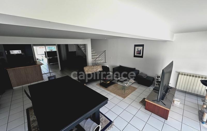 Maison - 145 m² - 5 pièces