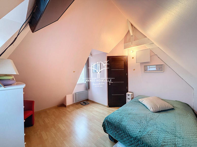 Villa - 177 m² - 6 pièces