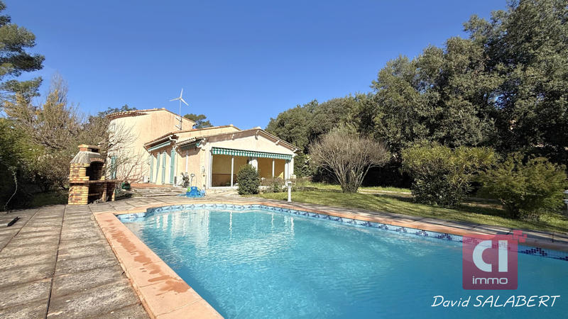 Maison - 139 m² - 5 pièces