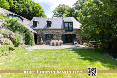 Maison - 196 m² - 7 pièces