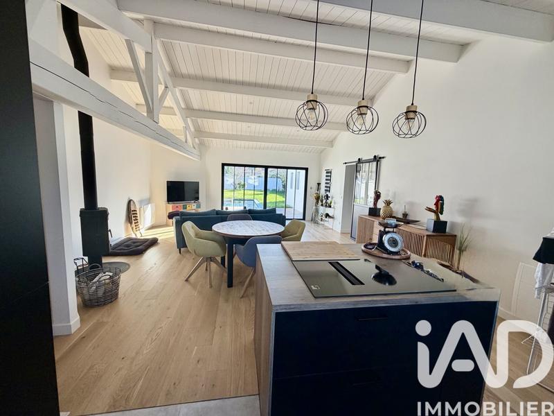 Maison - 115 m² - 4 pièces