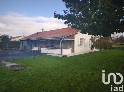 Maison - 104 m² - 5 pièces