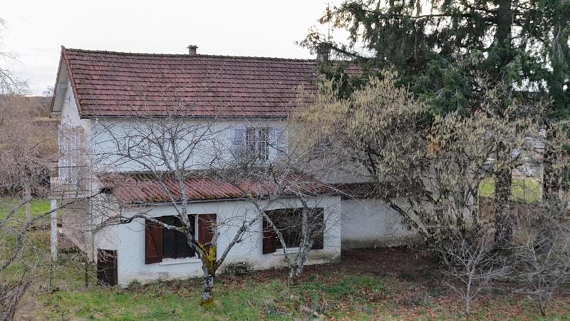 Maison - 200 m² - 7 pièces