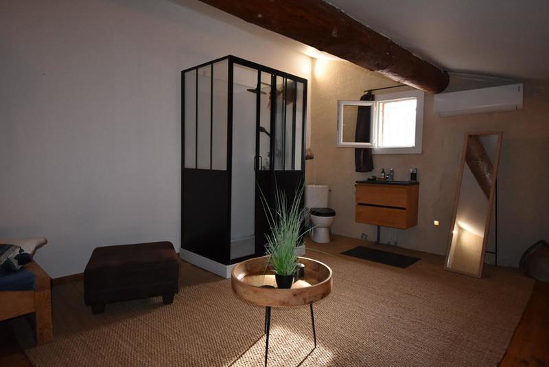 Maison - 235 m² - 8 pièces