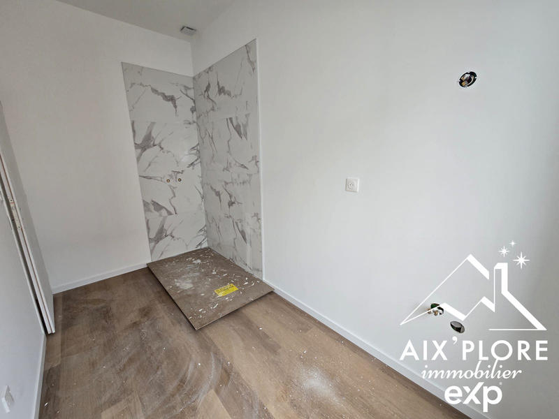 Appartement - 83 m² - 4 pièces