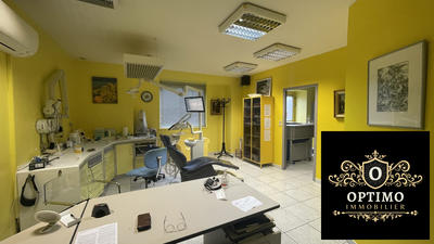 Local d'activités - 80 m² - 4 pièces