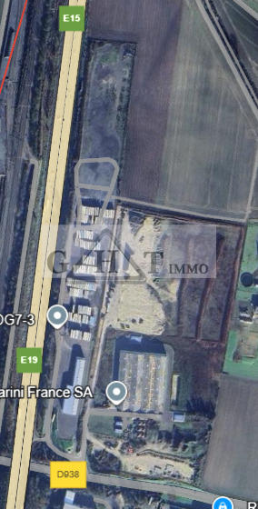 Terrain - 10 000 m²