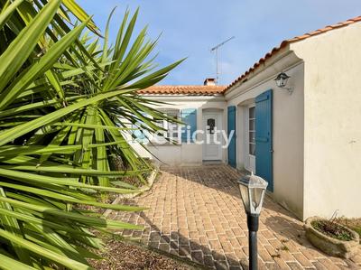 Maison - 120 m² - 5 pièces