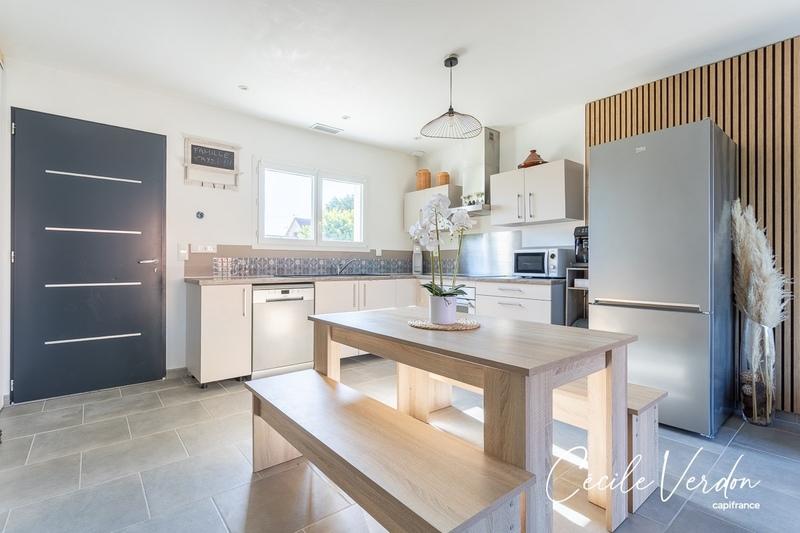 Maison - 80 m² - 4 pièces