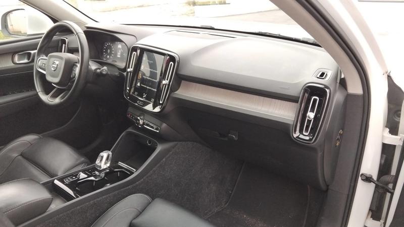 Volvo Xc40 1.5 T5 262 Hybrid Dct7 Inscription