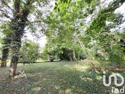 Maison - 224 m² - 10 pièces