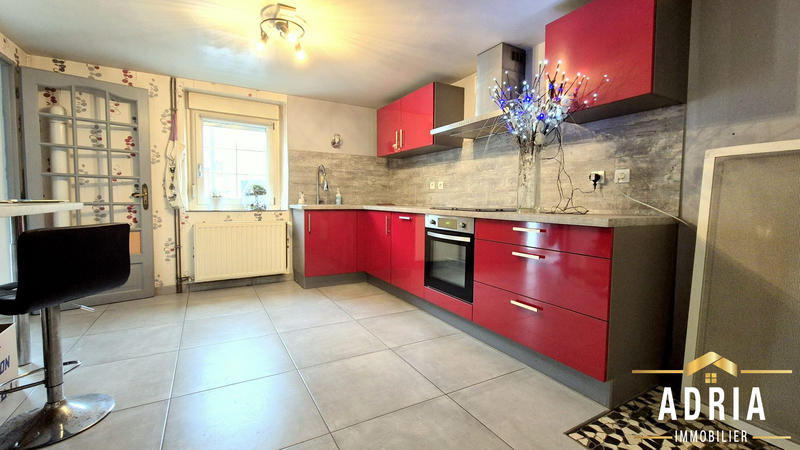 Maison - 124 m² - 7 pièces