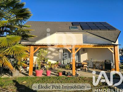 Maison - 144 m² - 6 pièces