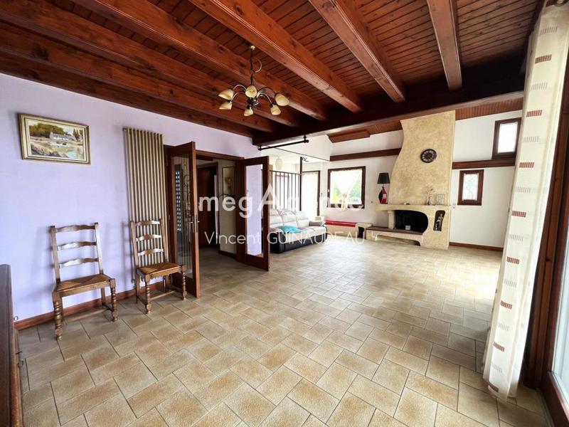 Maison - 175 m² - 6 pièces