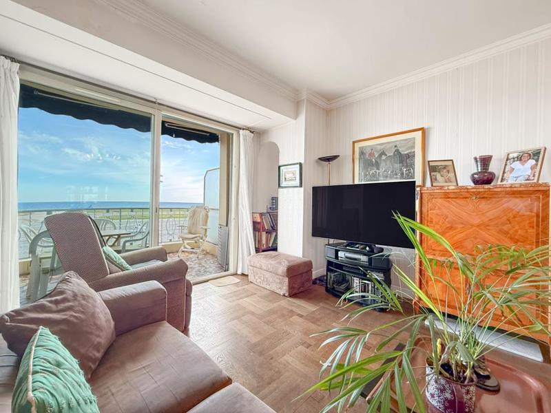 Appartement - 80 m² - 3 pièces