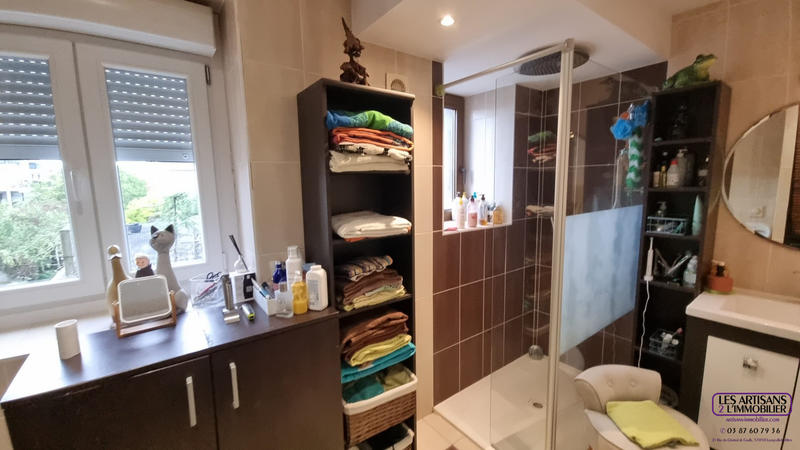 Appartement - 83 m² - 3 pièces