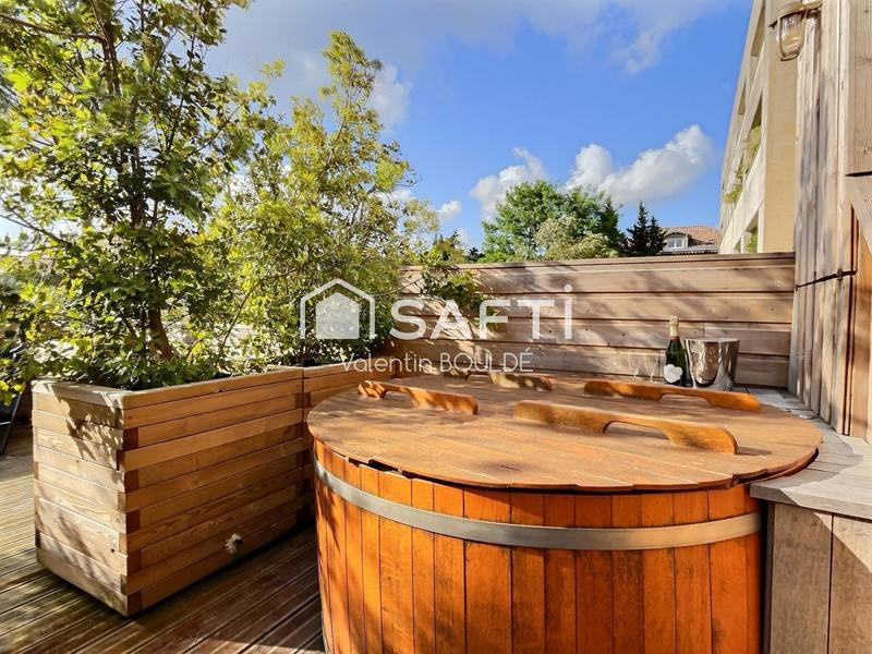 Appartement - 99 m² - 3 pièces