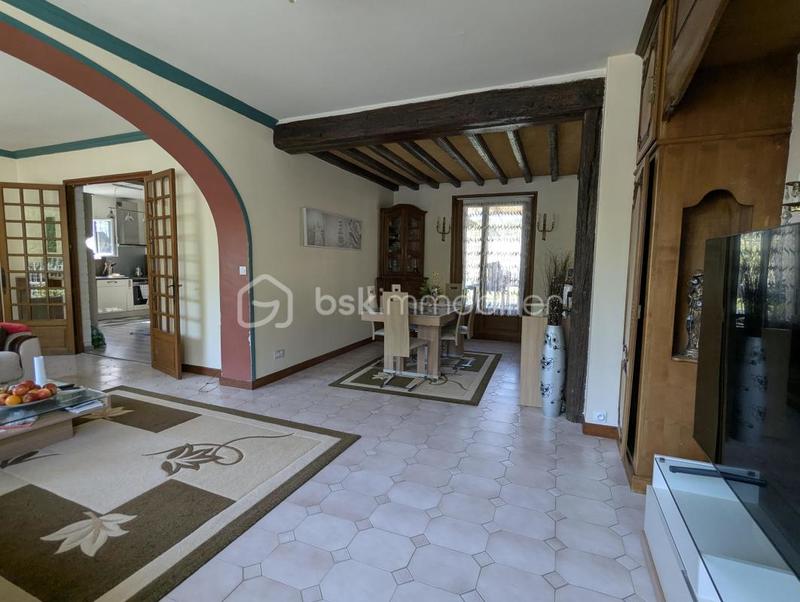 Maison traditionnelle - 185 m² - 7 pièces