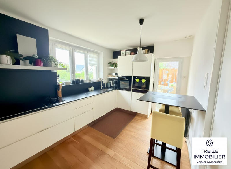 Maison - 178 m² - 6 pièces