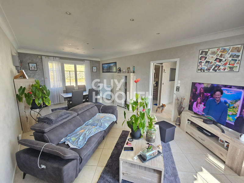 Maison - 95 m² - 4 pièces