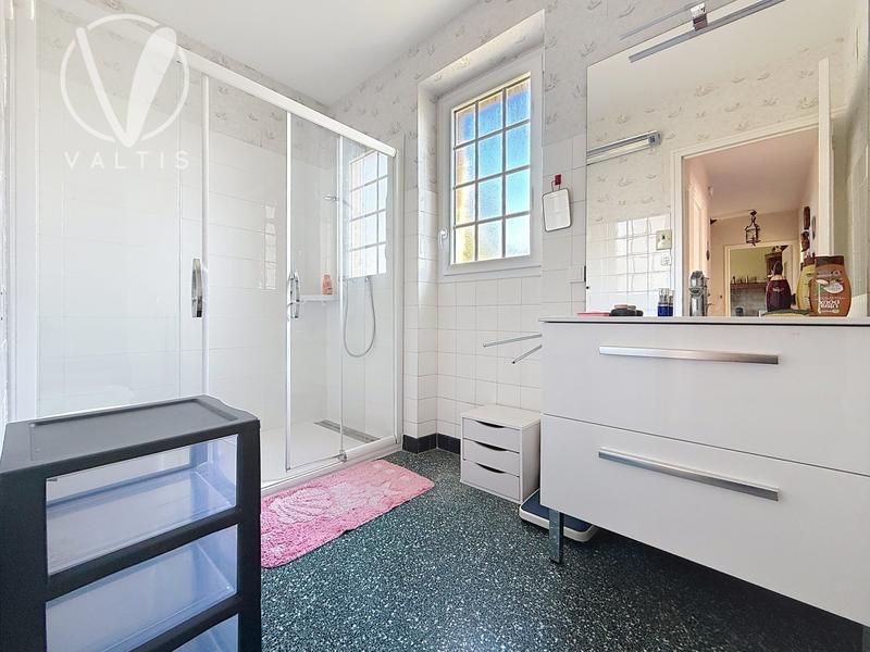 Maison ancienne - 184 m² - 10 pièces