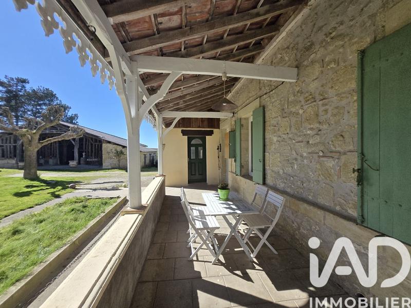 Maison - 246 m² - 6 pièces