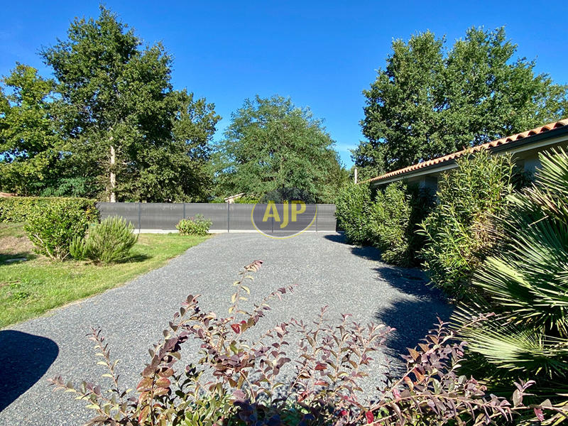 Maison - 157 m² - 4 pièces