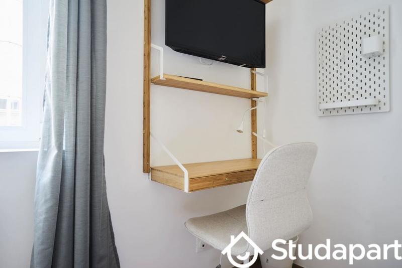 Chambre - 10 m² - 1 pièce