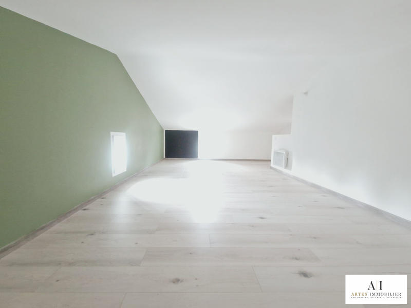 Villa - 108 m² - 6 pièces