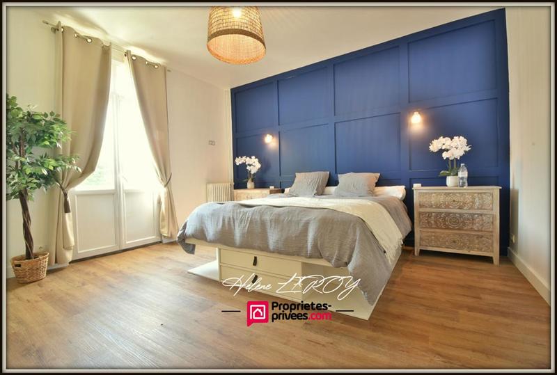 Demeure - 229 m² - 6 pièces