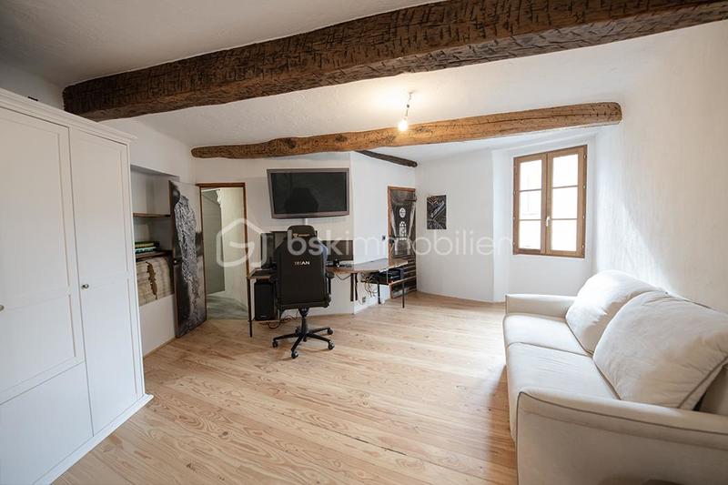 Studio - 32 m² - 1 pièce