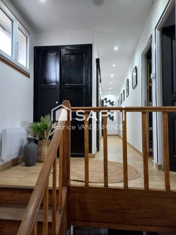 Maison - 130 m² - 6 pièces