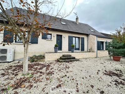 Maison - 187 m² - 8 pièces